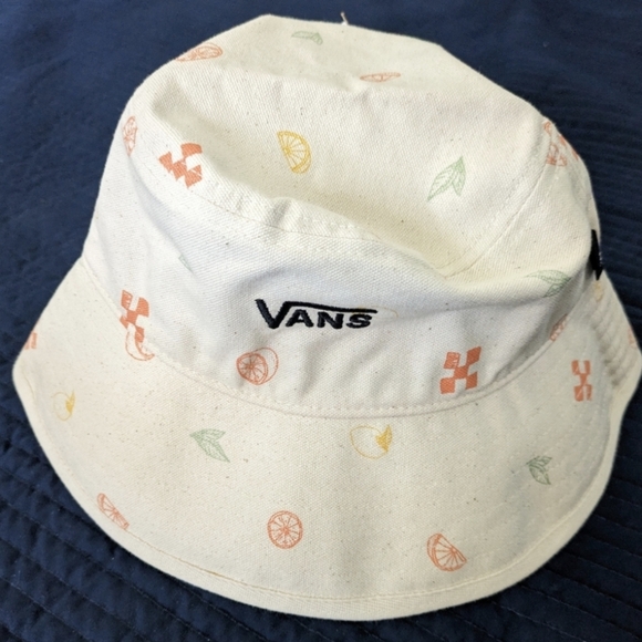 VANS Lizzie Armanto Bucket Hat Allover Citrus Print Adult  Small Medium 0224 - Picture 5 of 9